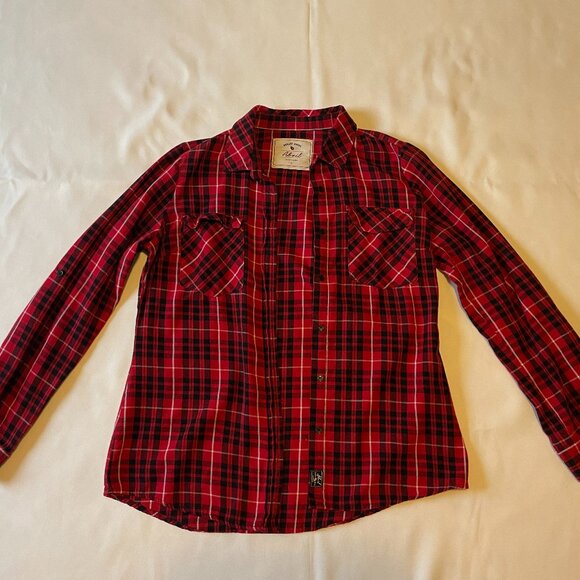 Red and black shirt - Picture 2 of 6